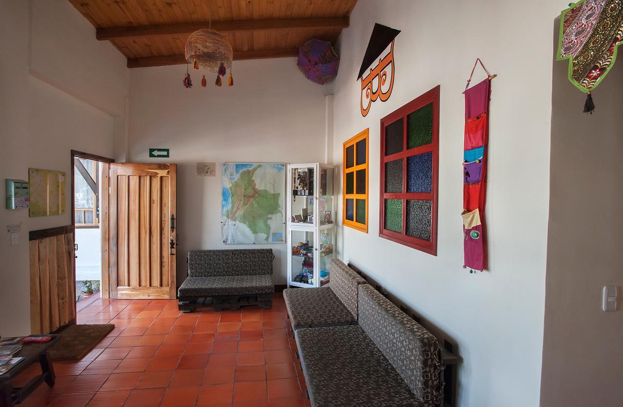 Casa Hospedaje La Bohemia باستو المظهر الخارجي الصورة